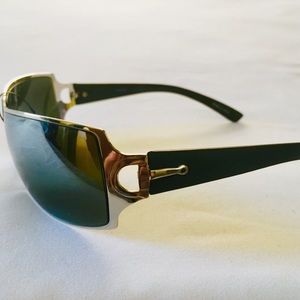 NEW FASHION SUNGLASSES.  
#4